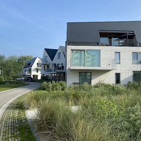 In Near The Beach, Cleaning Included * Westende