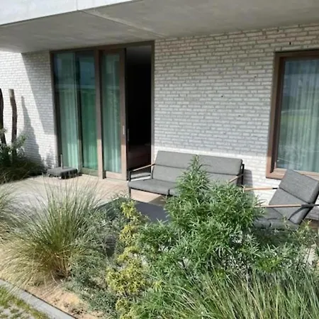 In Near The Beach, Cleaning Included Apartment